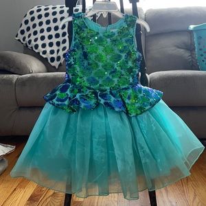 Disney little girls mermaid dress - size 4